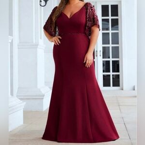 Ever Pretty Burgundy V-Neck Maxi Dress with Lace Capelet